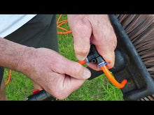 Load and play video in Gallery viewer, Plush Water Brush Kit inc Extendable 5 mtr Pole.