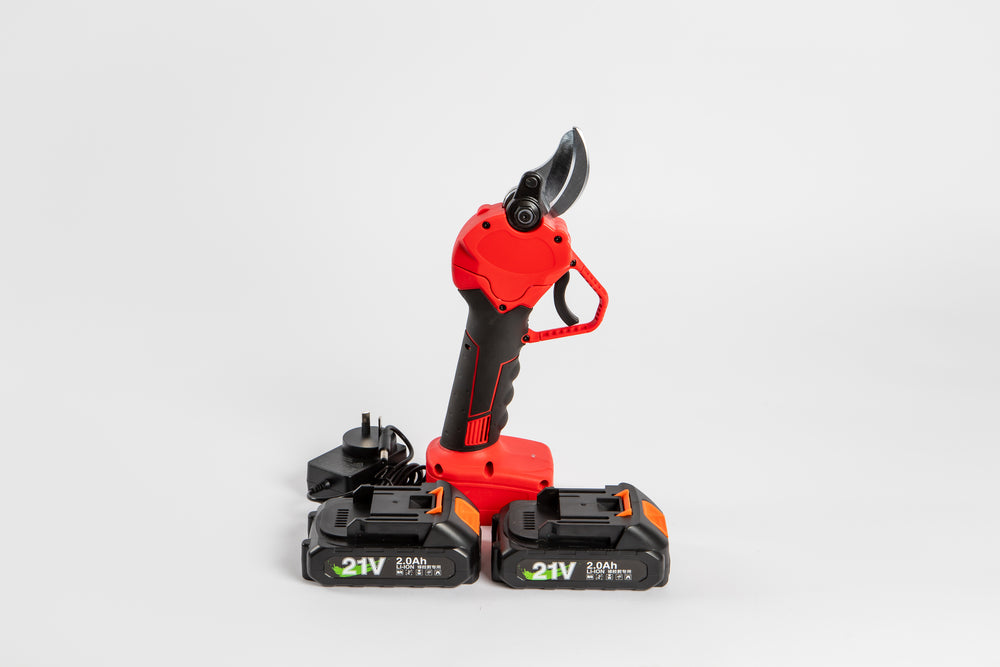PowerPrune Pro Kit - Includes 2 x 2Ah batteries